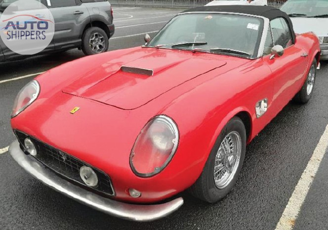 Ferrari California Replica - RoRo - USA